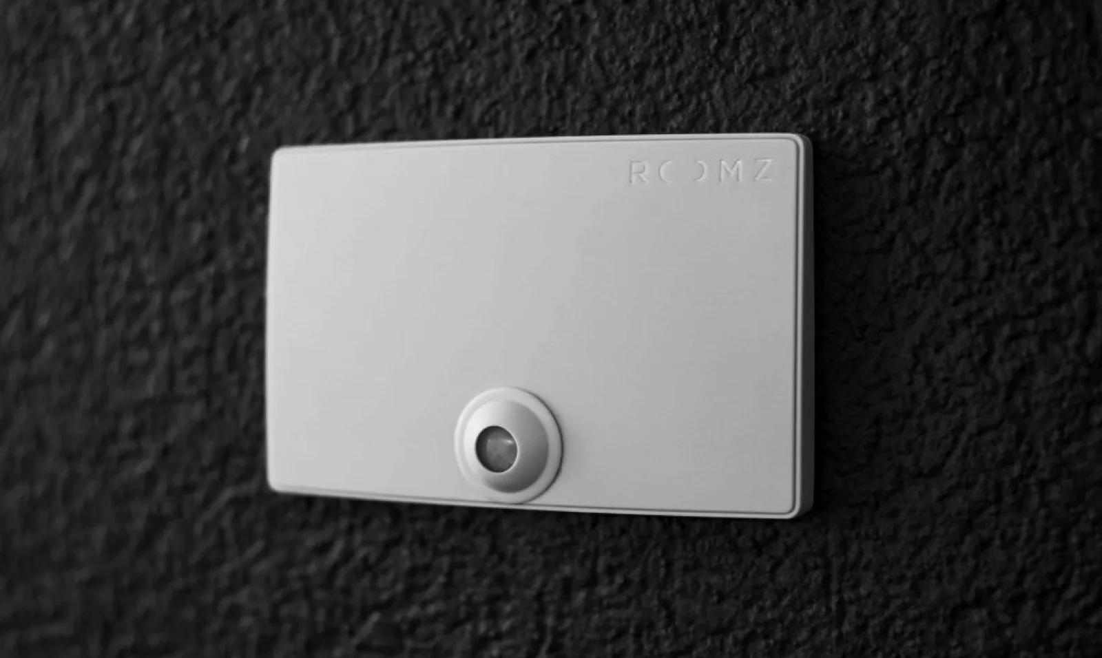 ROOMZ Huddle Sensor for anonymous occupancy detection in small spaces